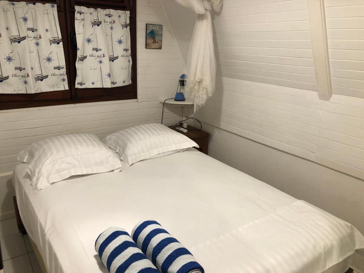 לה טריניטה Les Bungalows De La Plage מראה חיצוני תמונה